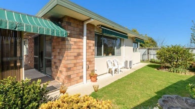 54D Carlisle Street, Greerton, Tauranga - Carousel 1