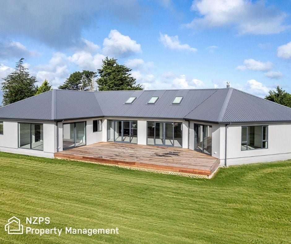 16 Tunnel Beach Road, Blackhead, Dunedin - Carousel 2