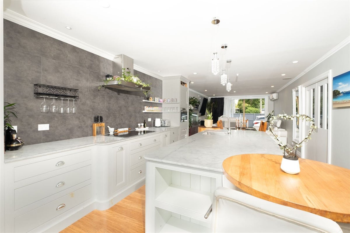 33 Dalkeith Street, Hoon Hay, Christchurch - Carousel 1