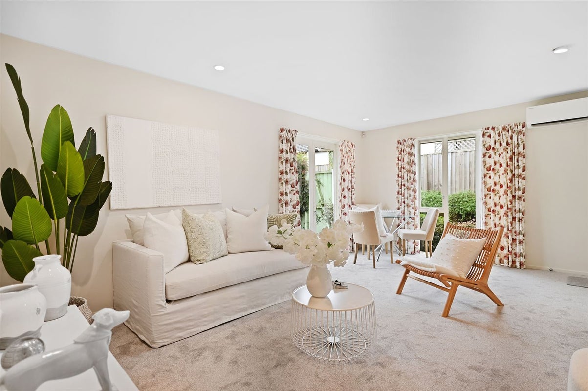 4 FLEUR LANE, Burwood, Christchurch - Carousel 2