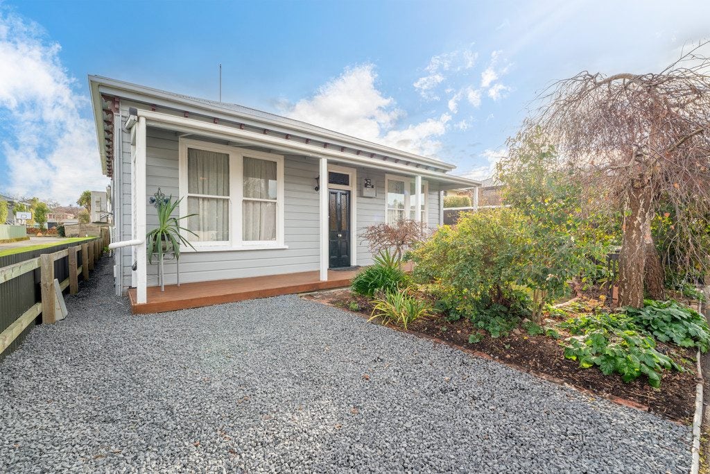 7 Wellington Street, Parkside, Timaru - Carousel 1