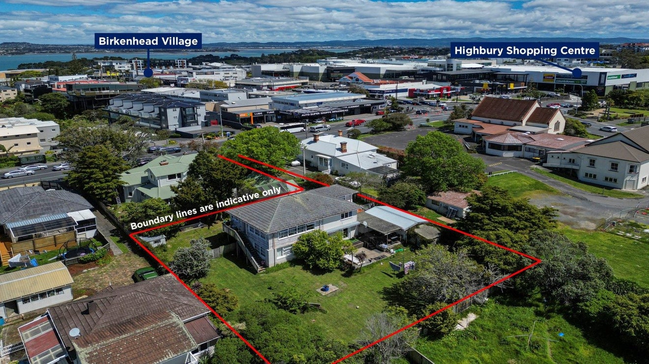 233 Onewa Road, Birkenhead, Auckland - Carousel 1