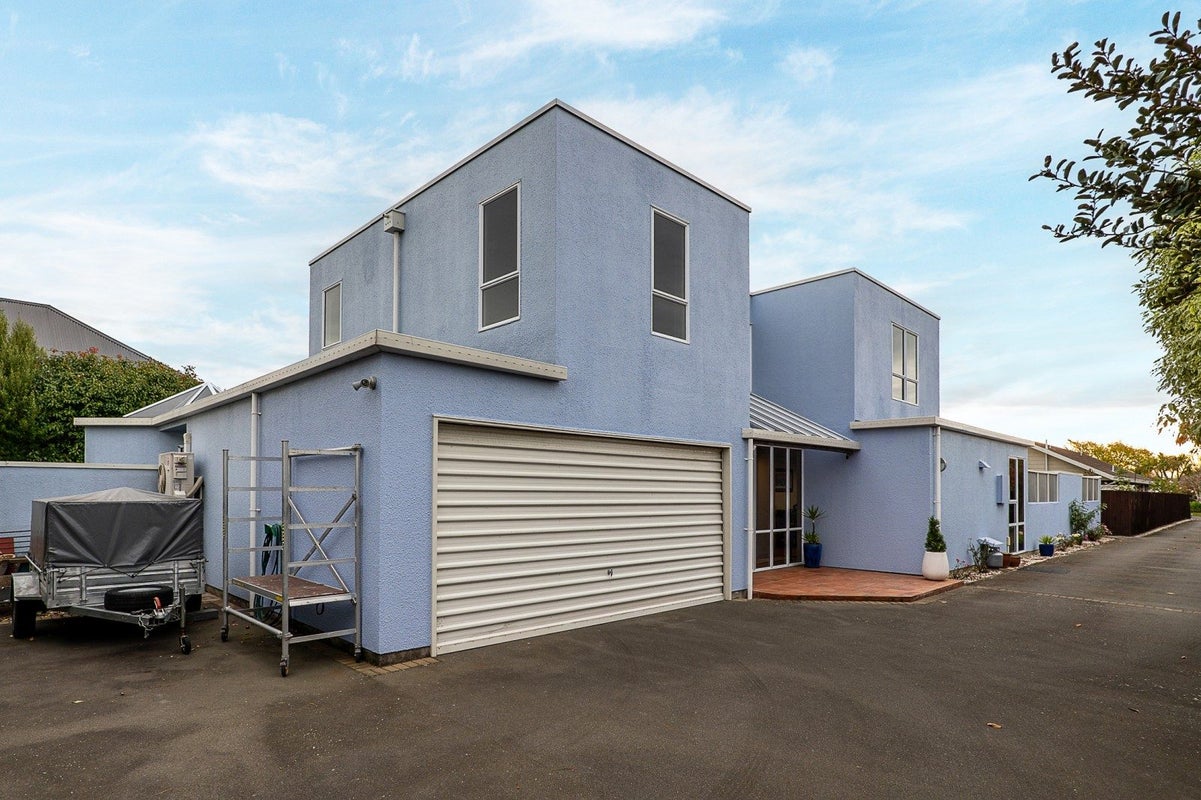 74 Regency Crescent, Redwood, Christchurch - Carousel 21
