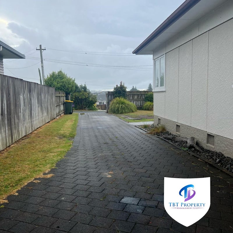 40 Martyn Street, Waiuku, Waiuku - Carousel 12