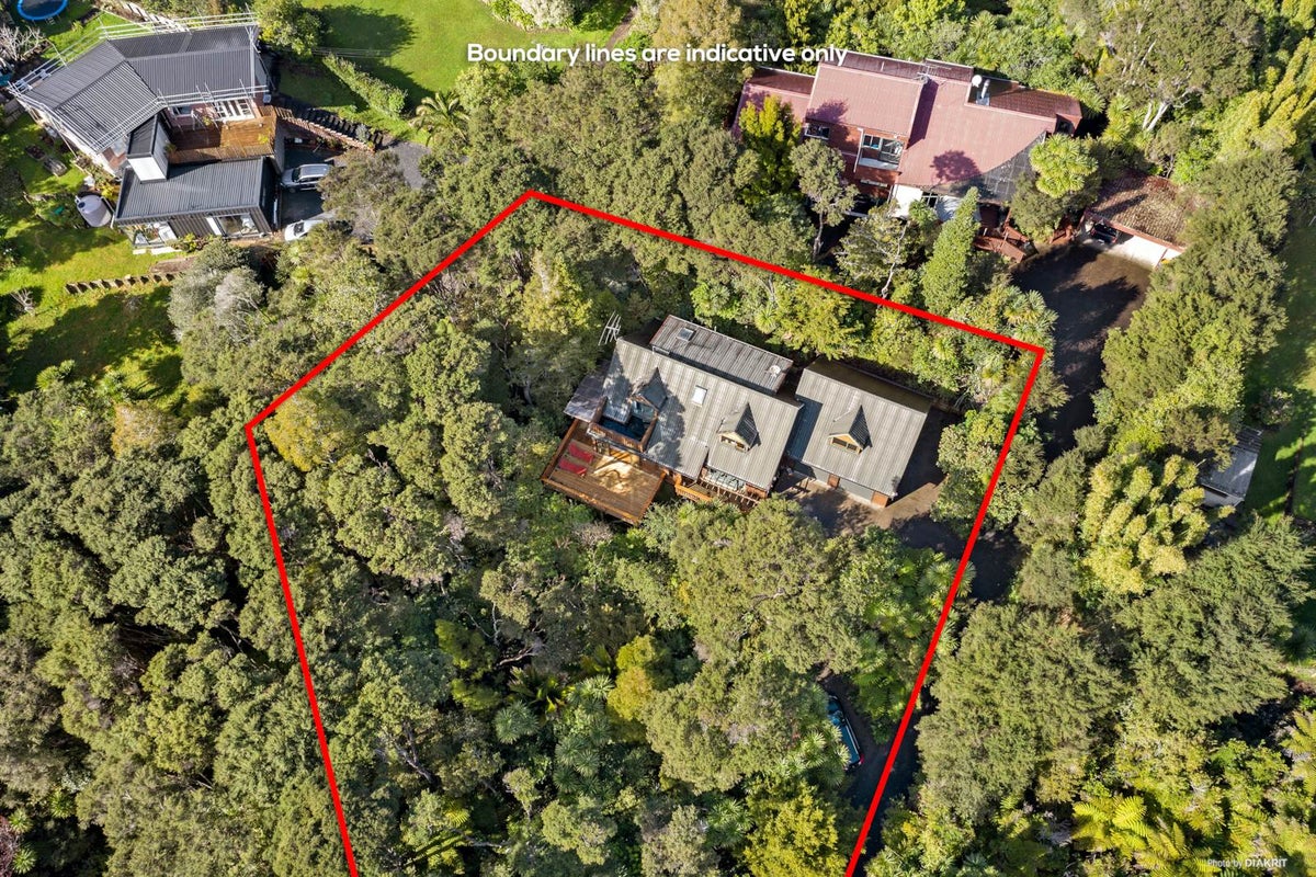 77 Hilling Street, Titirangi, Auckland - Carousel 2