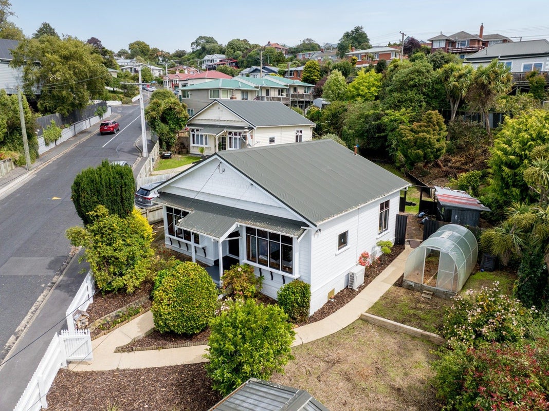 104 Neidpath Road, Mornington, Dunedin - Carousel 1