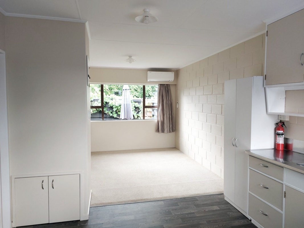4/13 Hillcrest Street, Solway, Masterton - Carousel 2