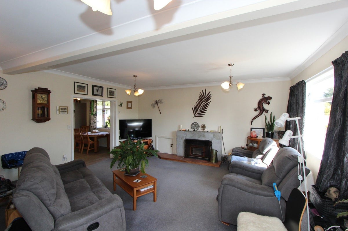 945 Makaretu Road, Ashley Clinton, Takapau - Carousel 2