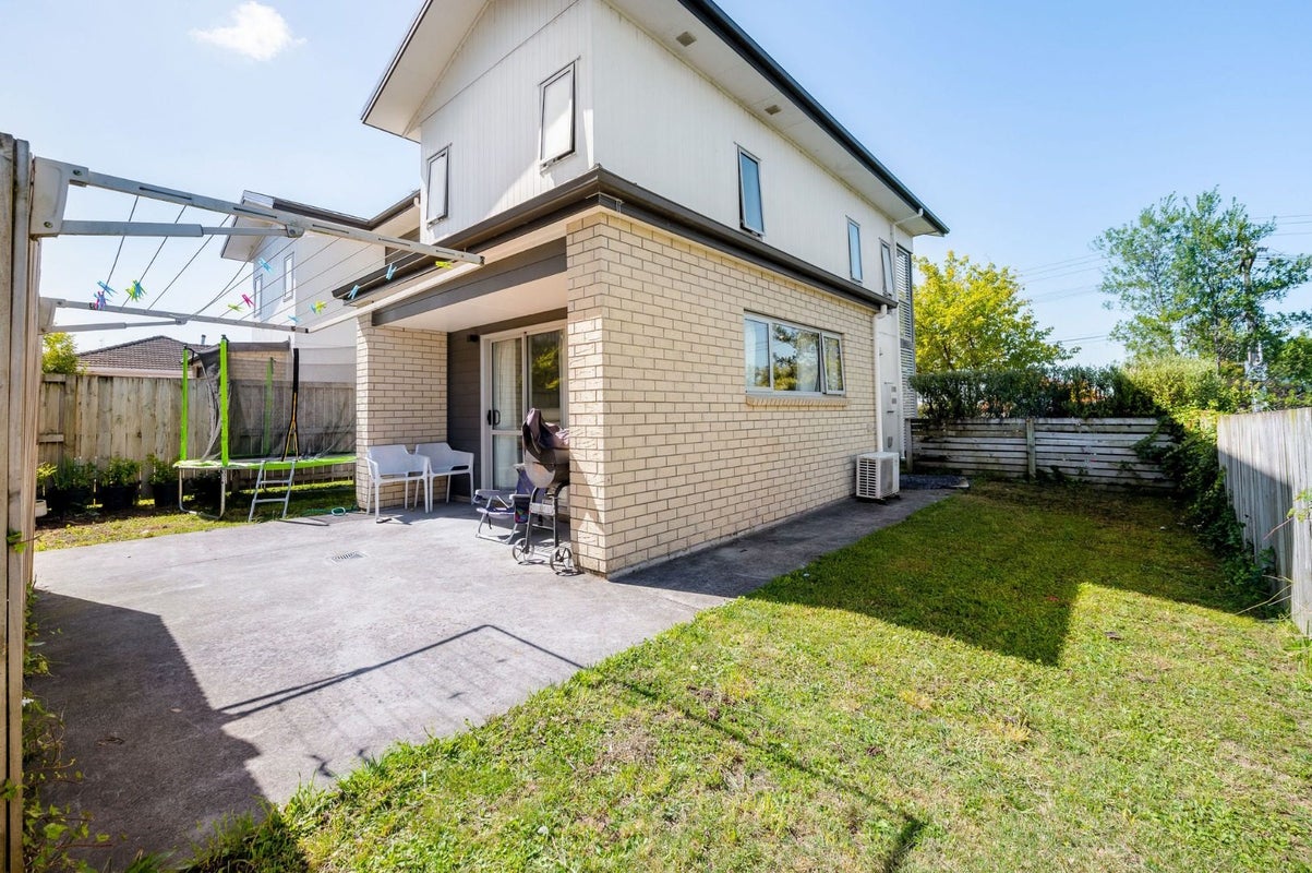1/120 Mahoe Street, Melville, Hamilton - Carousel 2
