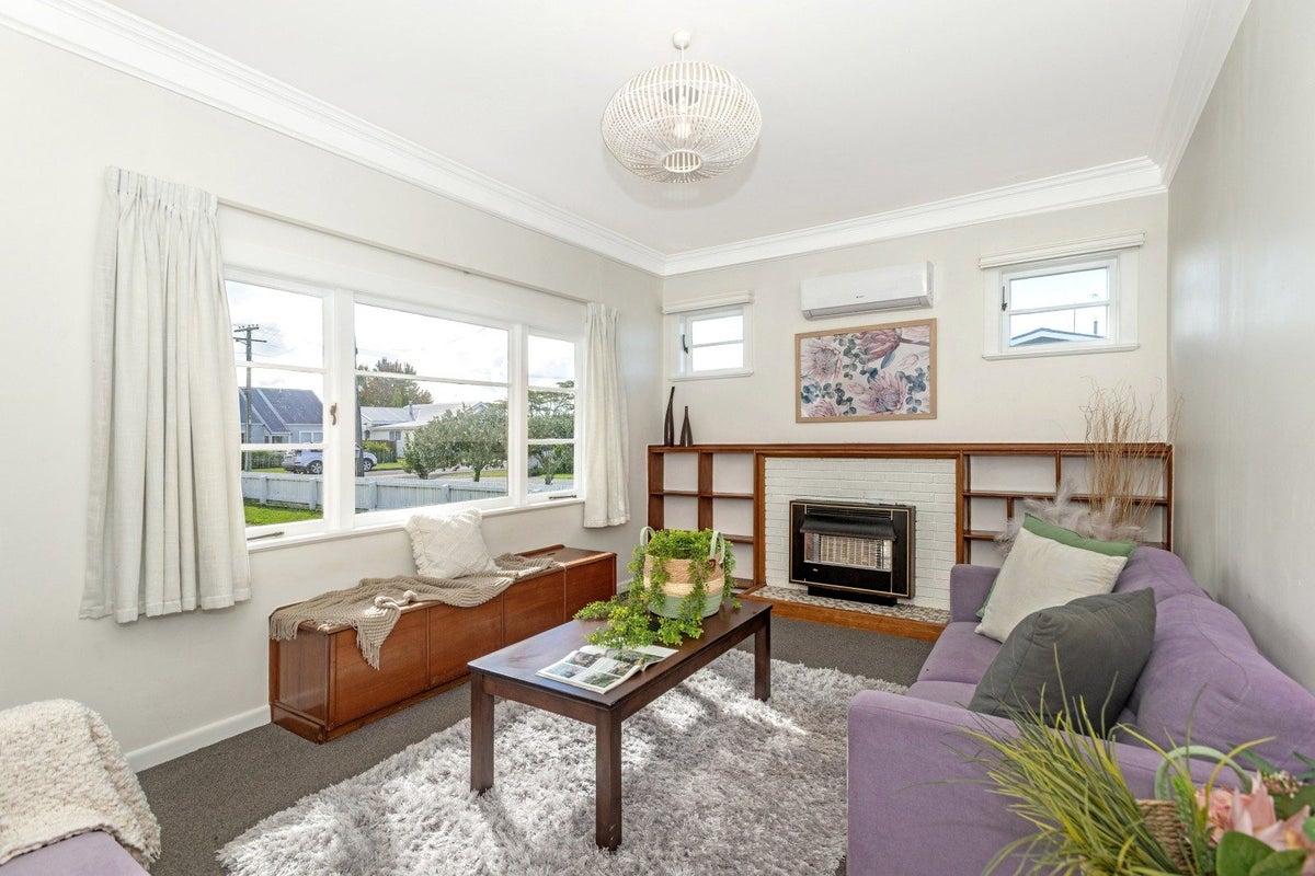 8 Macdonald Street, Te Hapara, Gisborne - Carousel 2