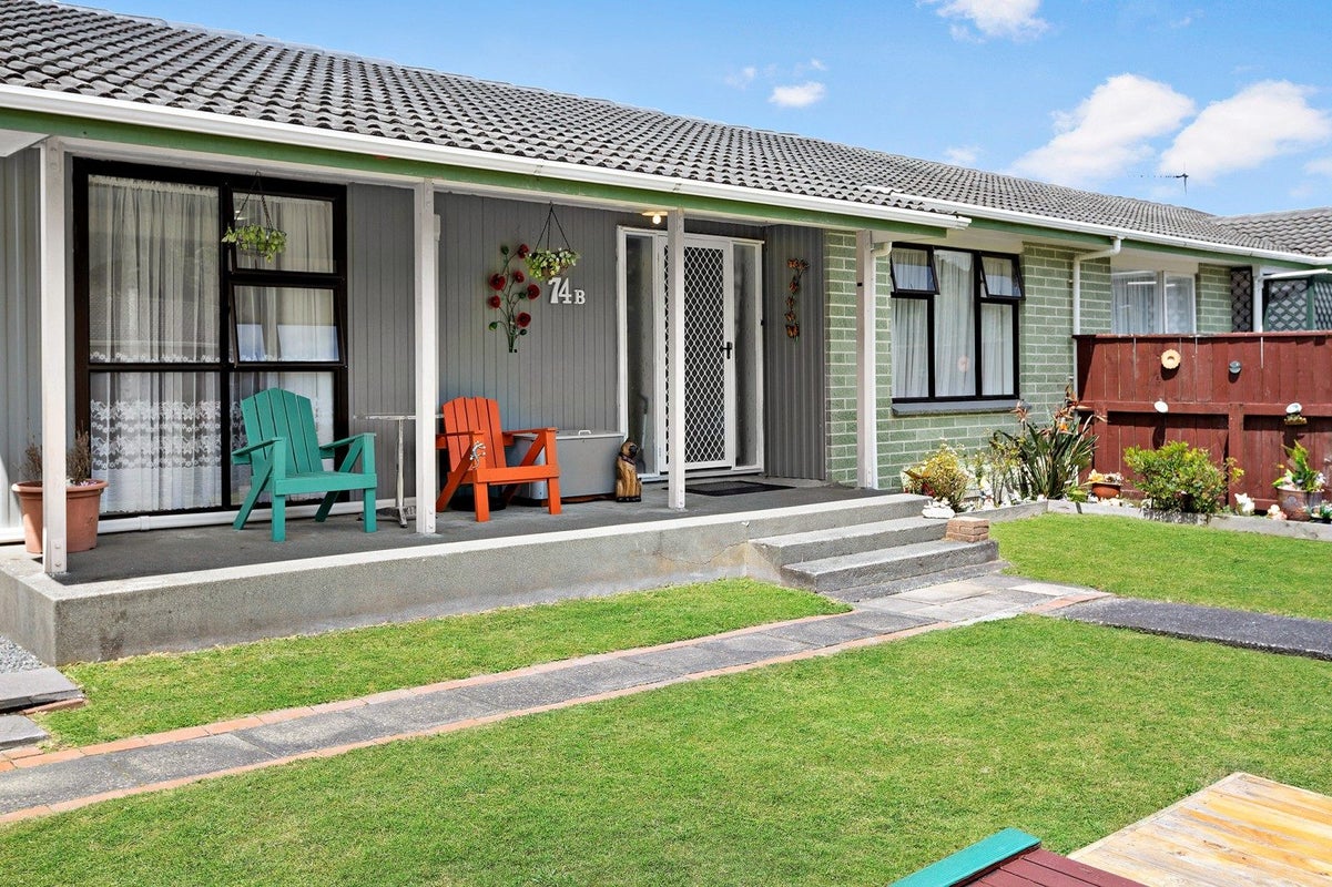 2/74 Mohaka Street, Wainuiomata, Lower Hutt - Carousel 2