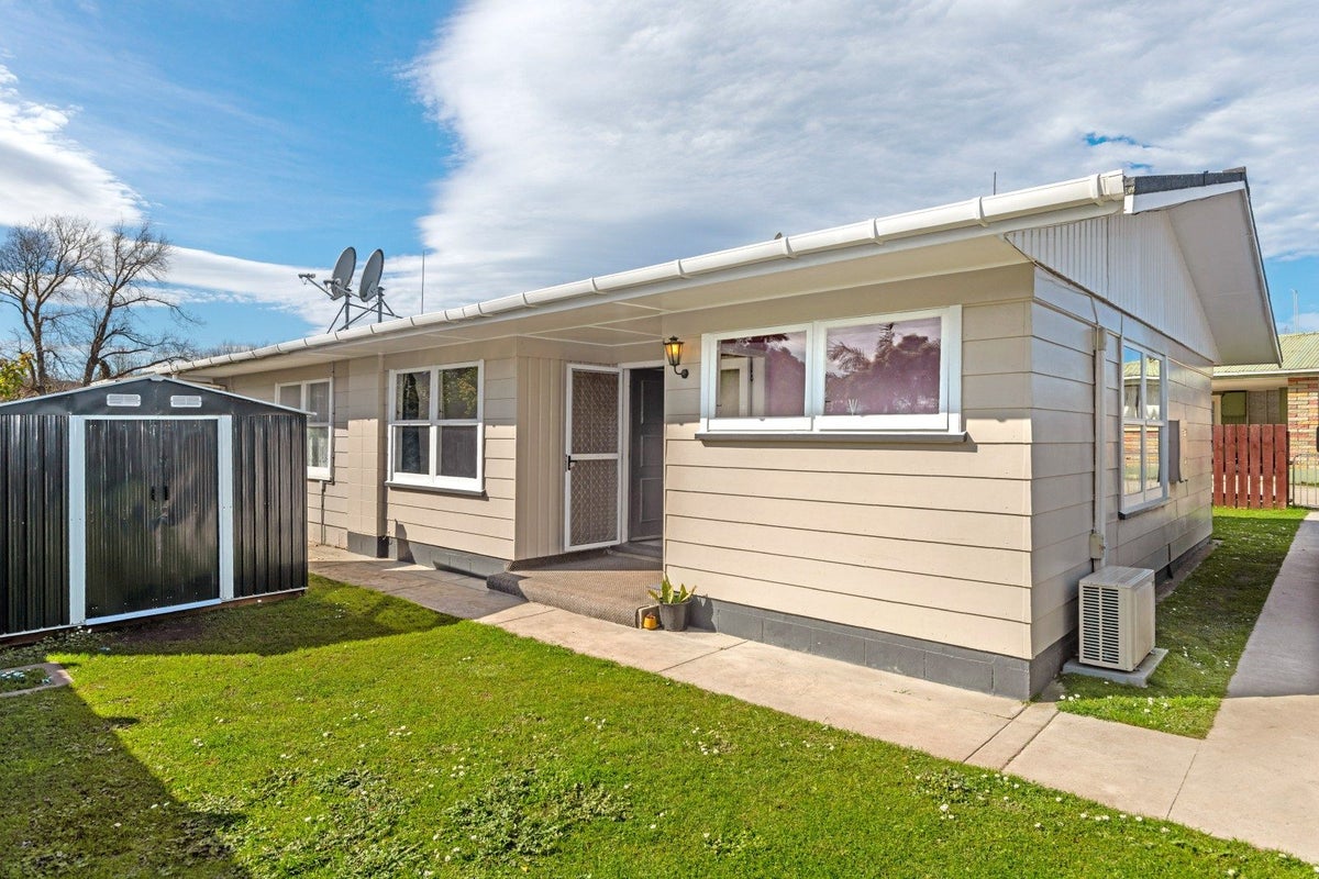 737 Aberdeen Road, Te Hapara, Gisborne - Carousel 1