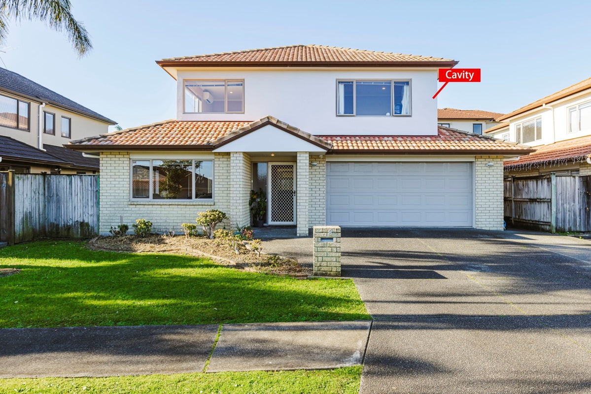 8 Fernloche Place, Flat Bush, Auckland - Carousel 1
