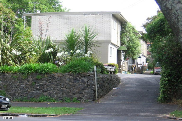8/43 Grange Road, Mount Eden, Auckland - Carousel 1