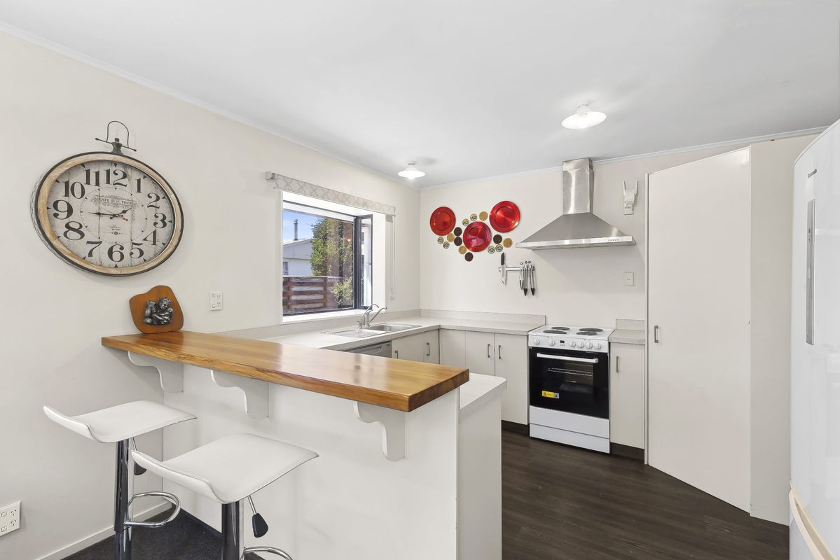 5B Awatea Place, Tahunanui, Nelson - Carousel 2