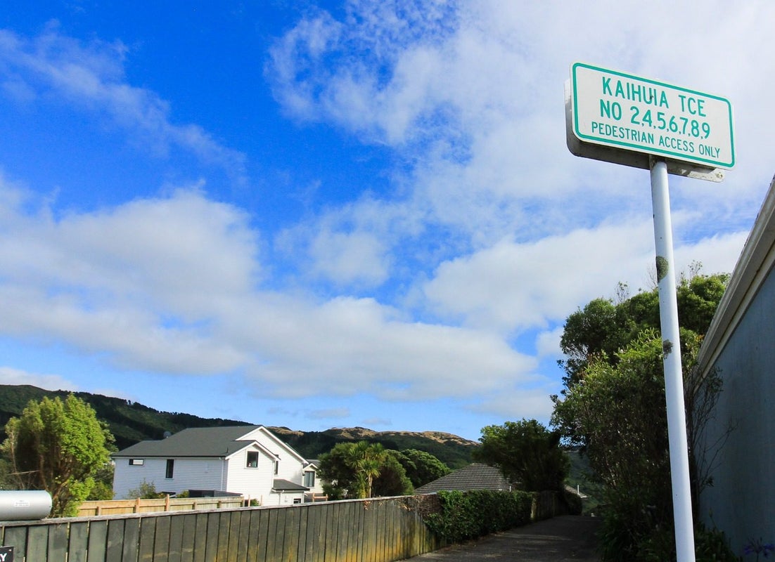 7 Kaihuia Terrace, Northland, Wellington - Carousel 18