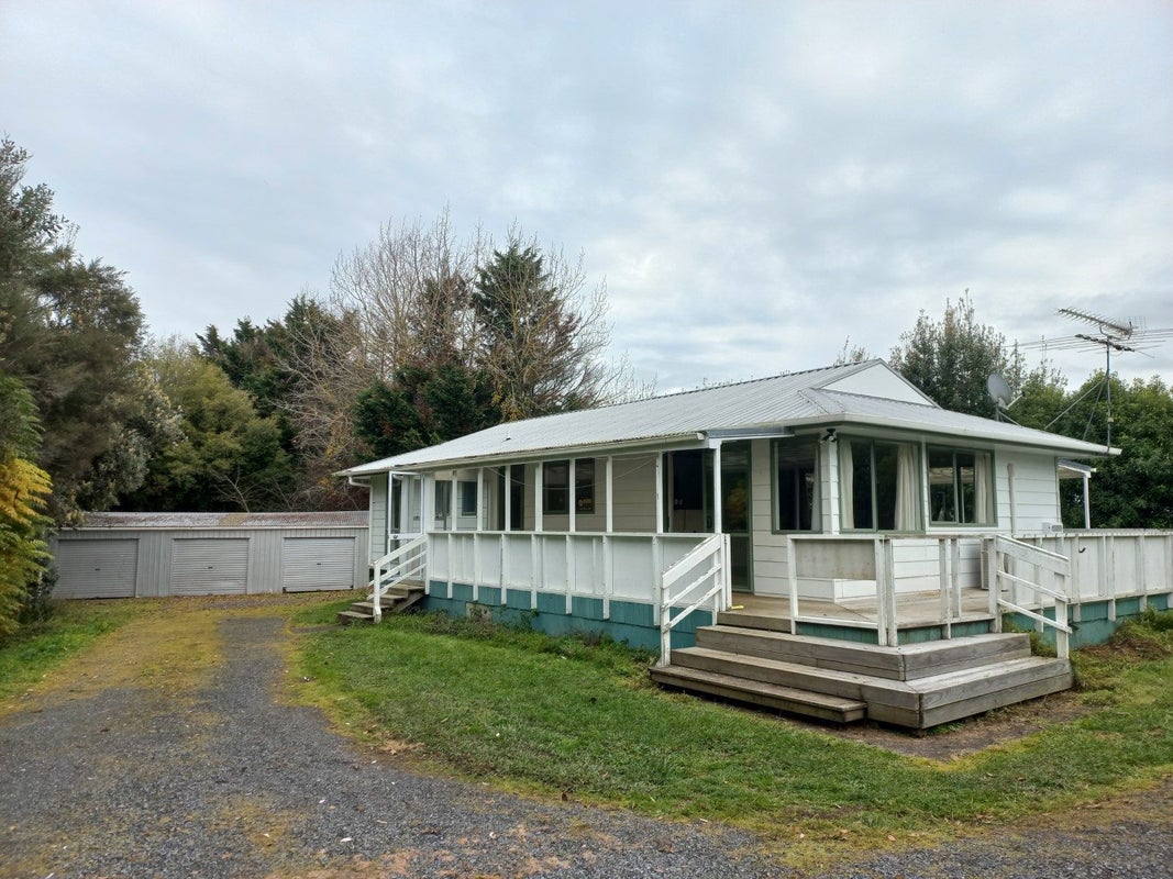 51 Monument Road, Clevedon, Papakura - Carousel 1