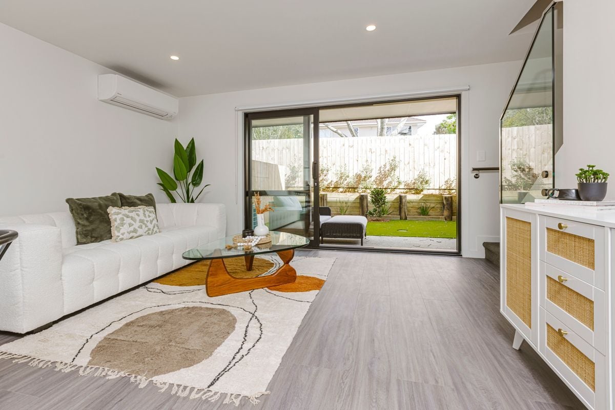 9/63 Hillcrest Avenue, Hillcrest, Auckland - Carousel 1