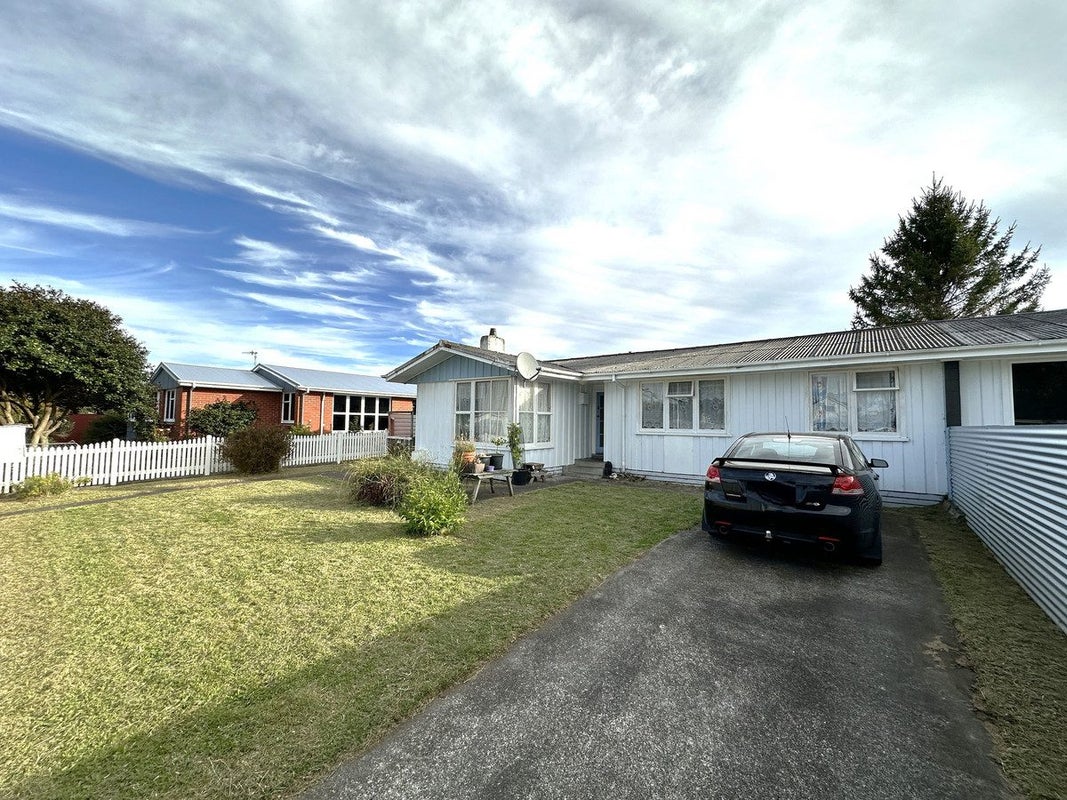 49 Mitchell Street, Aramoho, Whanganui - Carousel 2