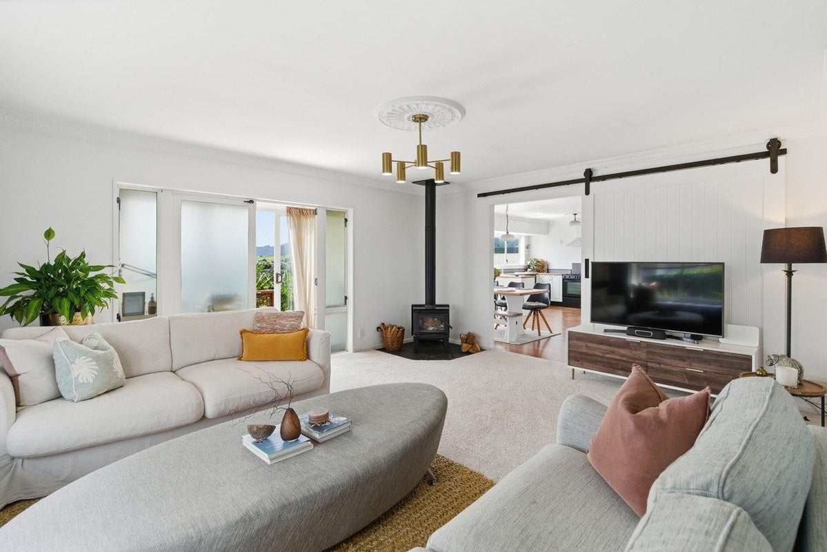 43 Osprey Drive, Welcome Bay, Tauranga - Carousel 1