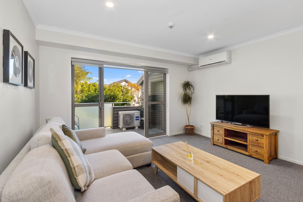 112/226 Salisbury Street, Christchurch Central, Christchurch - Carousel 2