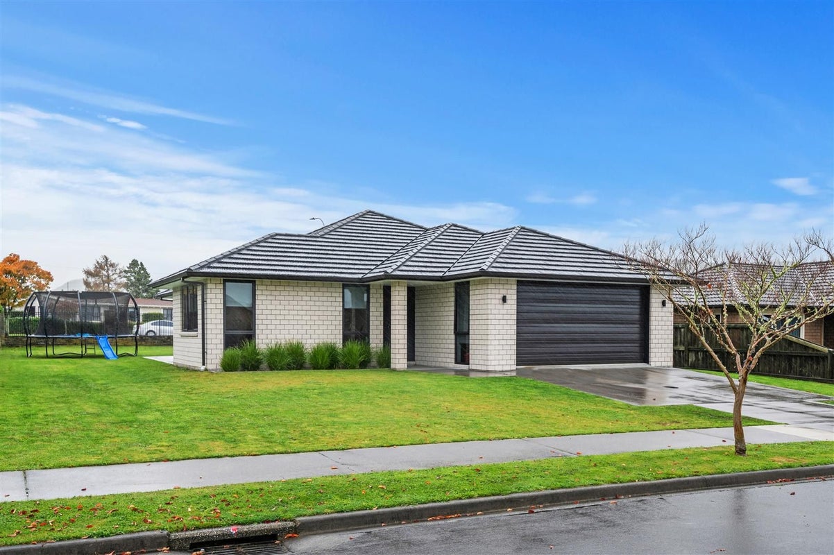 6 Kipling Crescent, Owhata, Rotorua - Carousel 2