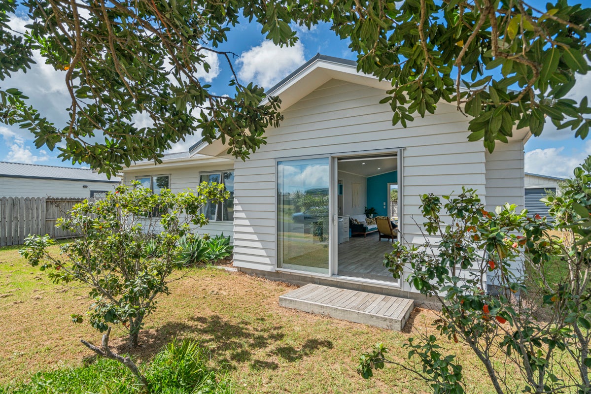 179 Rangiora Crescent, Matarangi, Whitianga - Carousel 2
