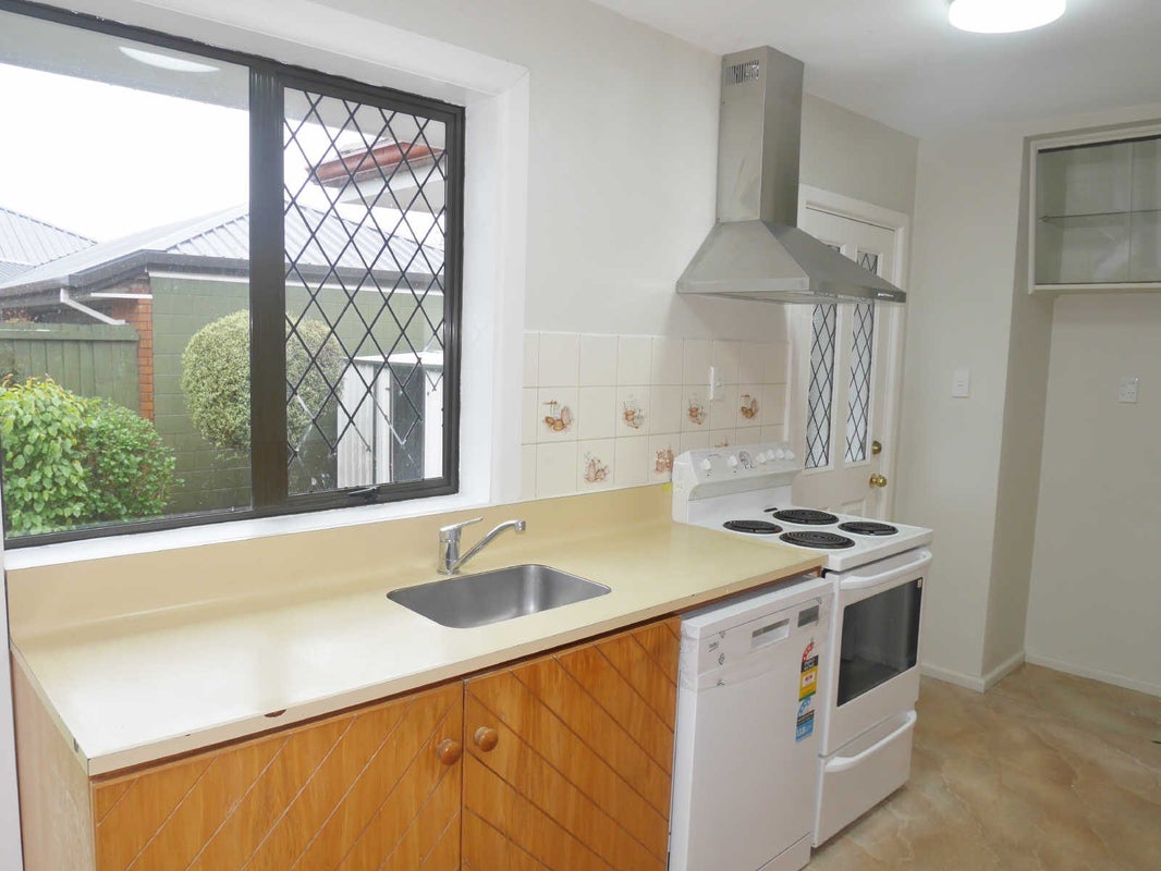 1/224 Harewood Road, Bishopdale, Christchurch - Carousel 2
