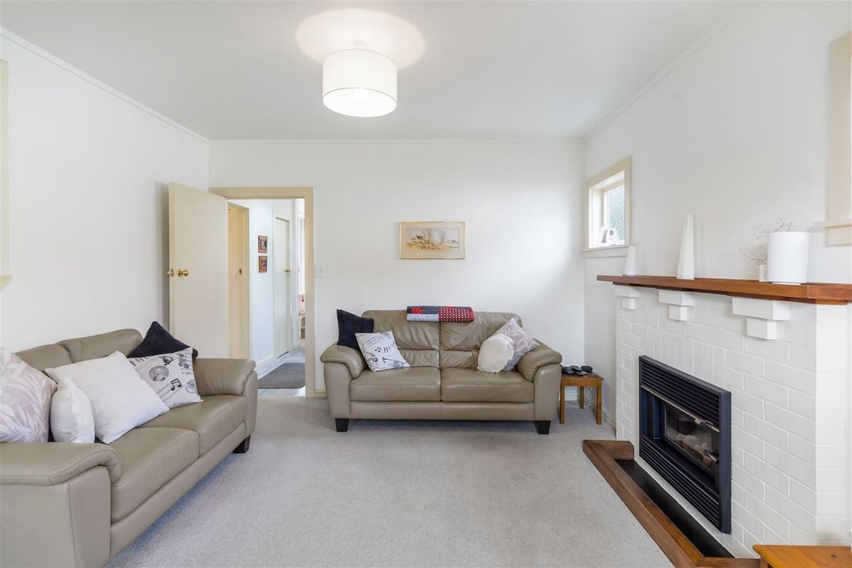 1/49 Sale Street, Howick, Auckland - Carousel 1