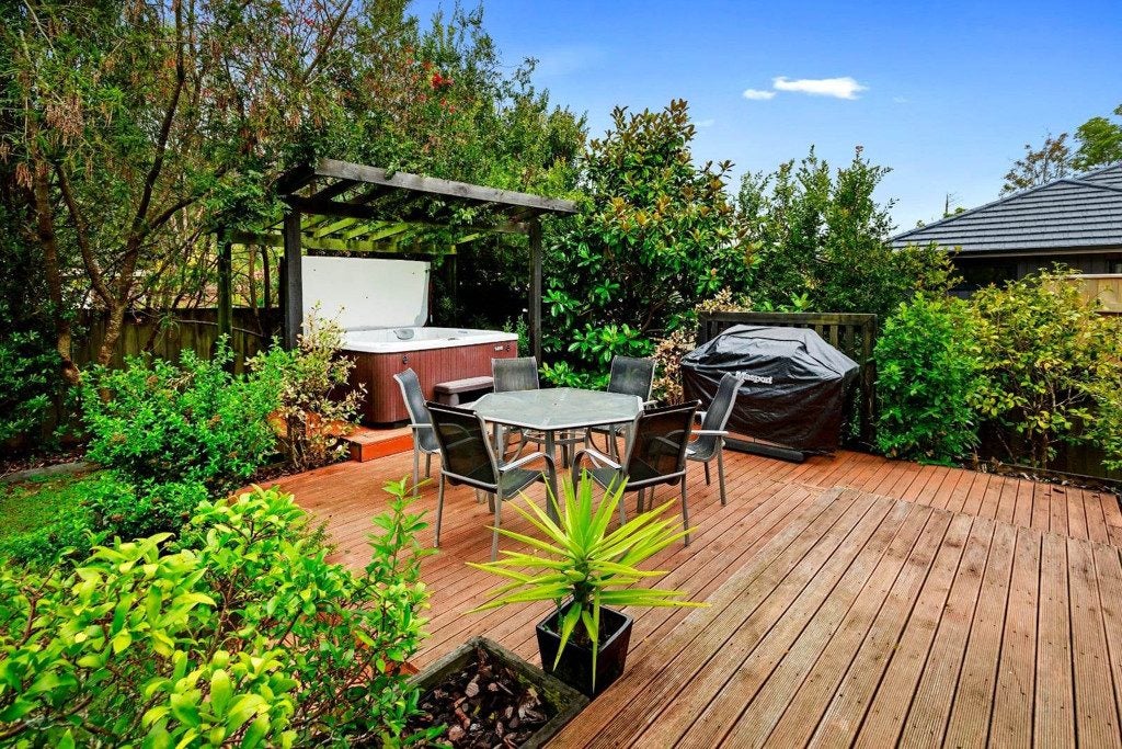 94A Horoeka Street, Stokes Valley, Lower Hutt - Carousel 23