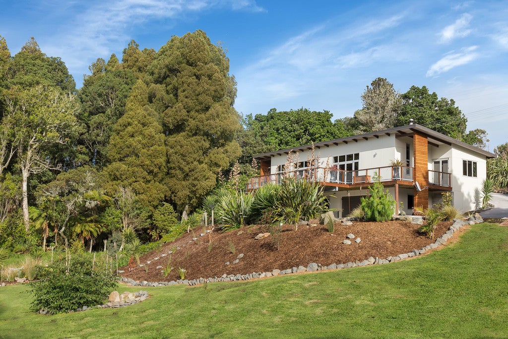 21 Tauraroa Road, Whangarei - Carousel 1