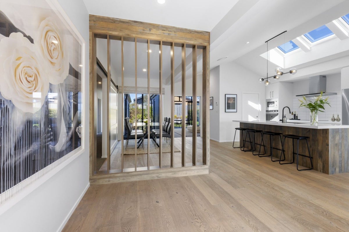 45 Jack Hanley Drive, Jacks Point, Queenstown - Carousel 1