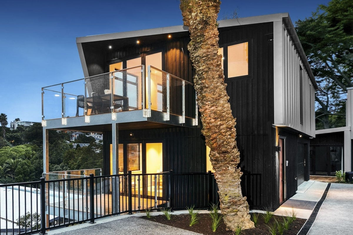 59C Saint Georges Bay Road, Parnell, Auckland - Carousel 1