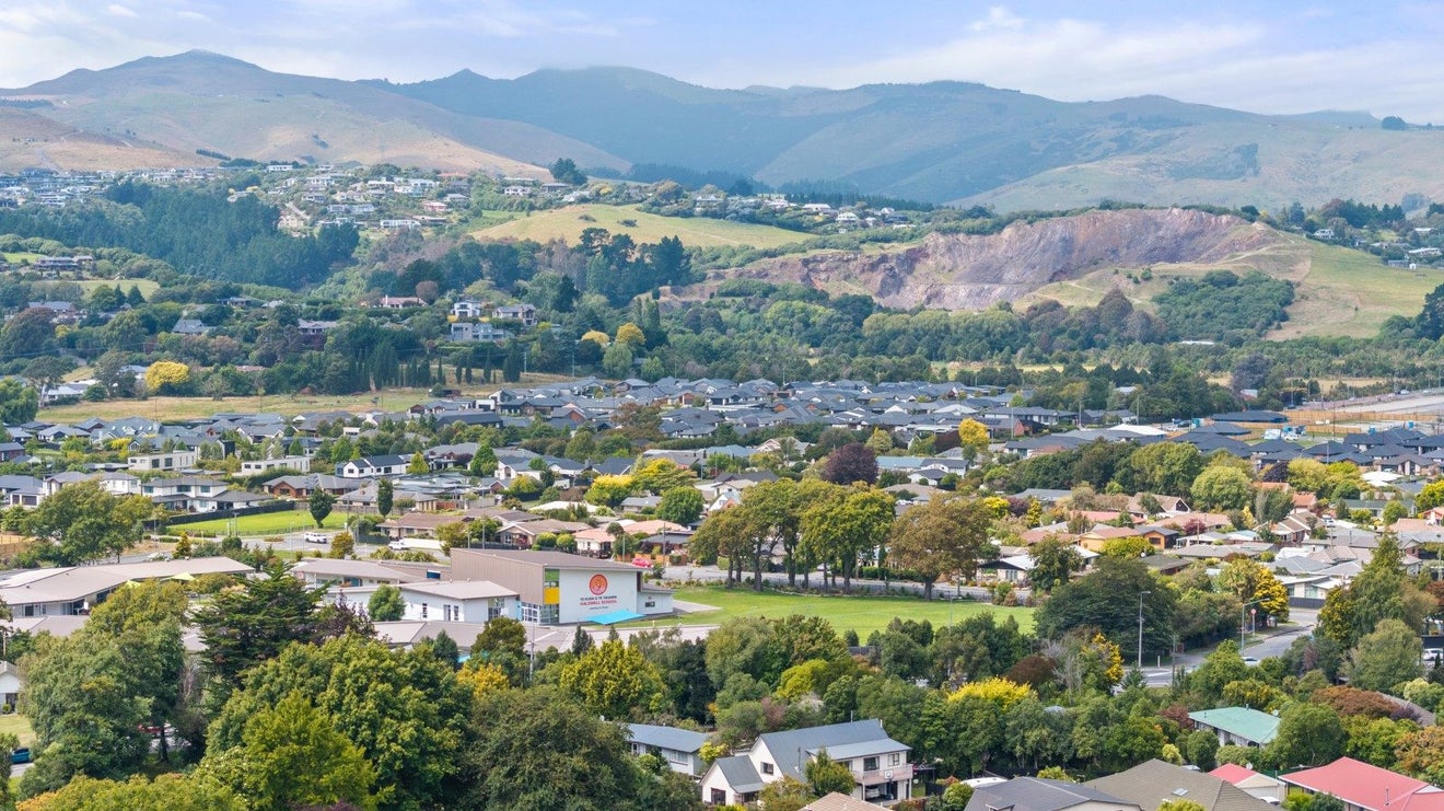 47 Townshend Crescent, Halswell, Christchurch - Carousel 24