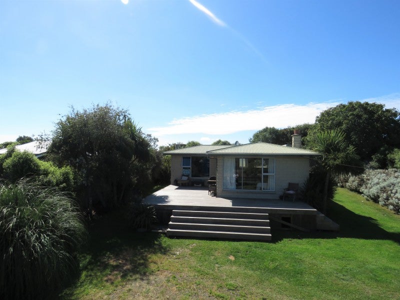 37 Burnett Street, Kakanui - Carousel 1
