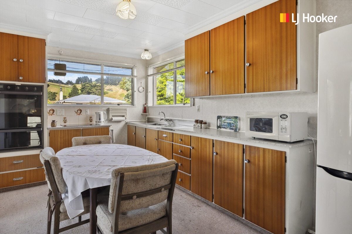 1 Blackman Avenue, Sawyers Bay, Port Chalmers - Carousel 2