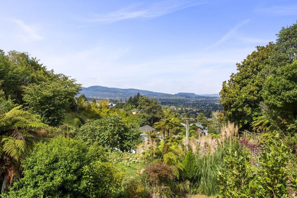 12 Edward Street, Western Heights, Rotorua - Carousel 18