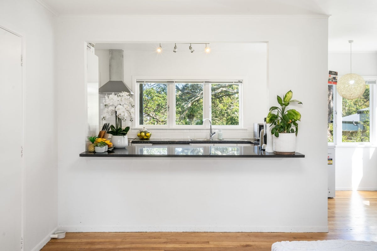 23 Fordham Street, Beach Haven, Auckland - Carousel 2