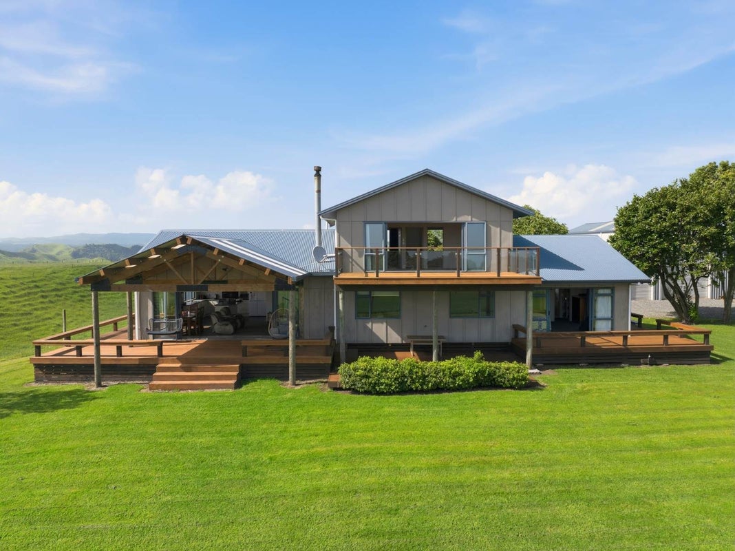 106B Awanuiarangi Road, Pikowai, Whakatane - Carousel 1