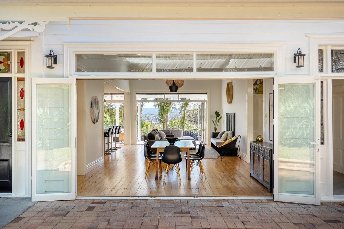 9 Acton Place, Avondale, Auckland - Carousel 2
