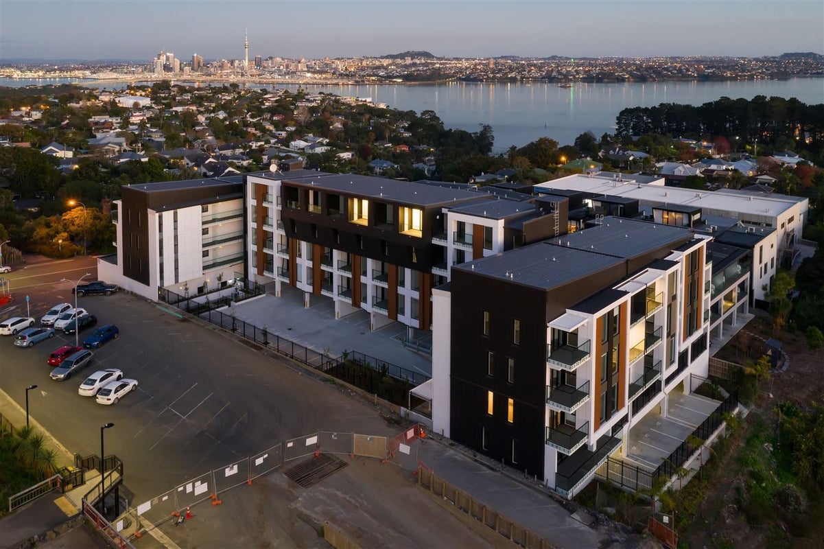 309/19 Rawene Road, Birkenhead, Auckland - Carousel 1