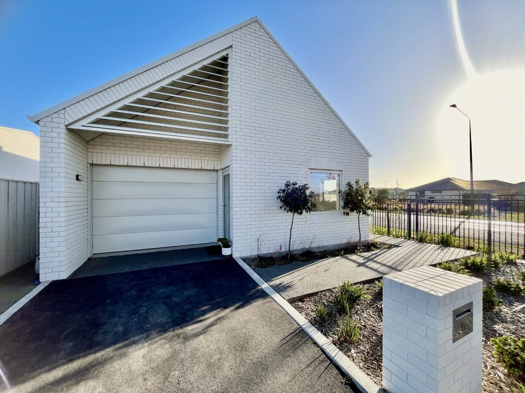 11 Pye Place, Hot Water Beach, Whitianga - Carousel 2