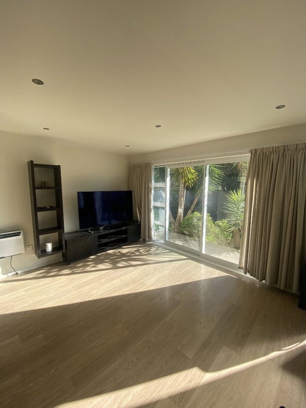 10/10 Blomfield Spa, Takapuna, Auckland - Carousel 2