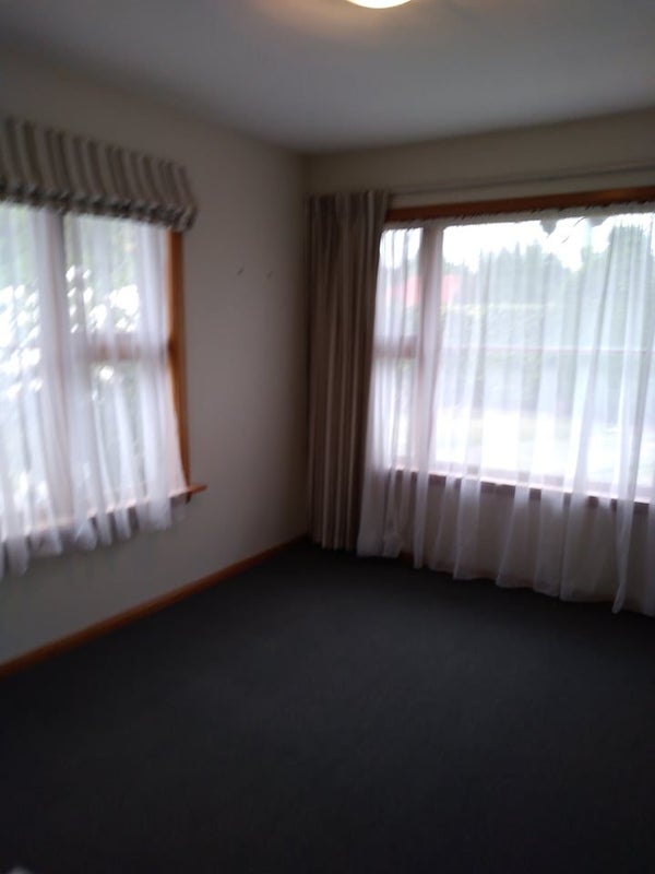 17 Kinnaird Place, Hillmorton, Christchurch - Carousel 14