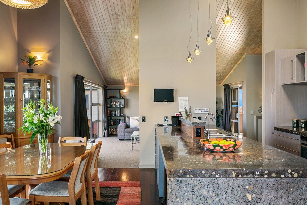 23 Luberon Way, Nukuhau, Taupo - Carousel 1