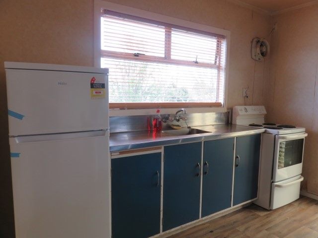 5/15 Coates Street, Hamilton East, Hamilton - Carousel 2