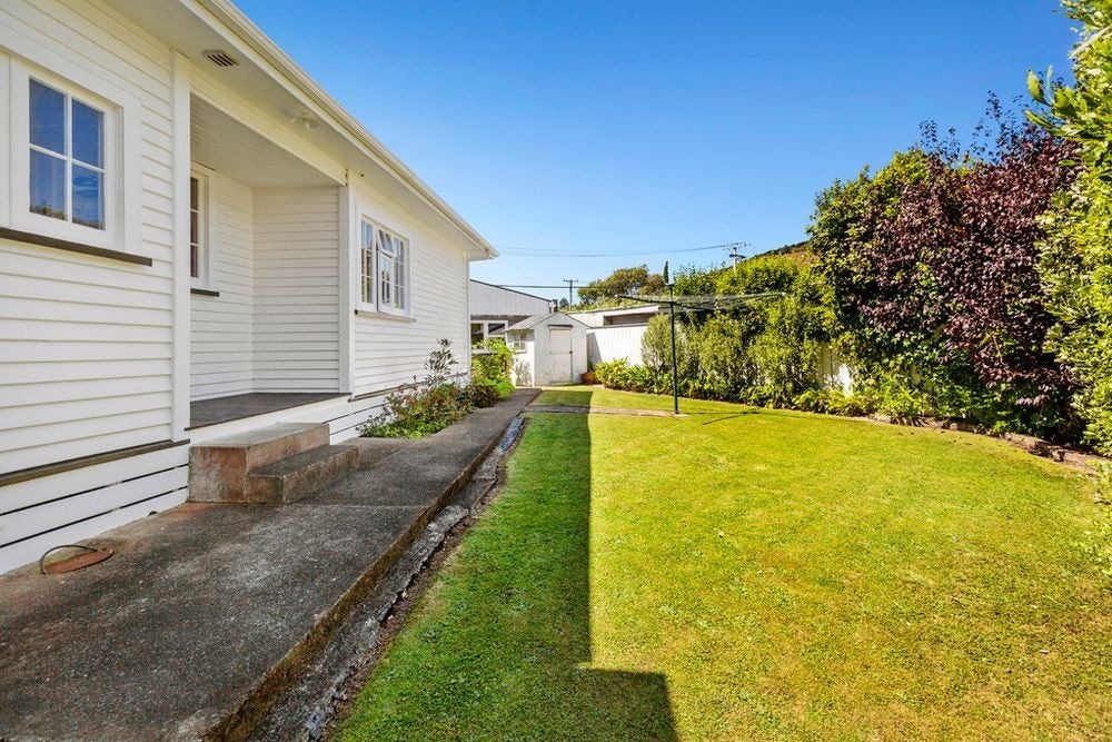 14 Burnside Street, Waterloo, Lower Hutt - Carousel 17