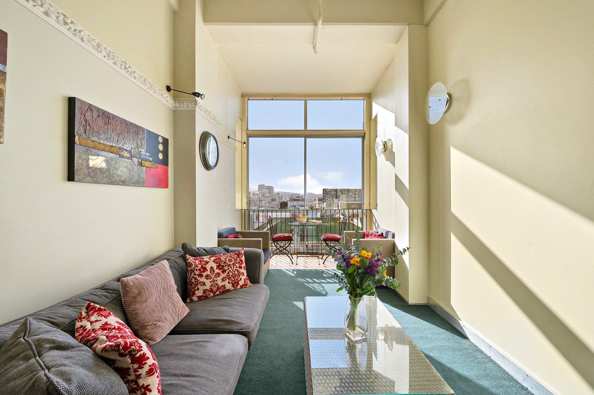 2J/51 Webb Street, Mount Cook, Wellington - Carousel 1