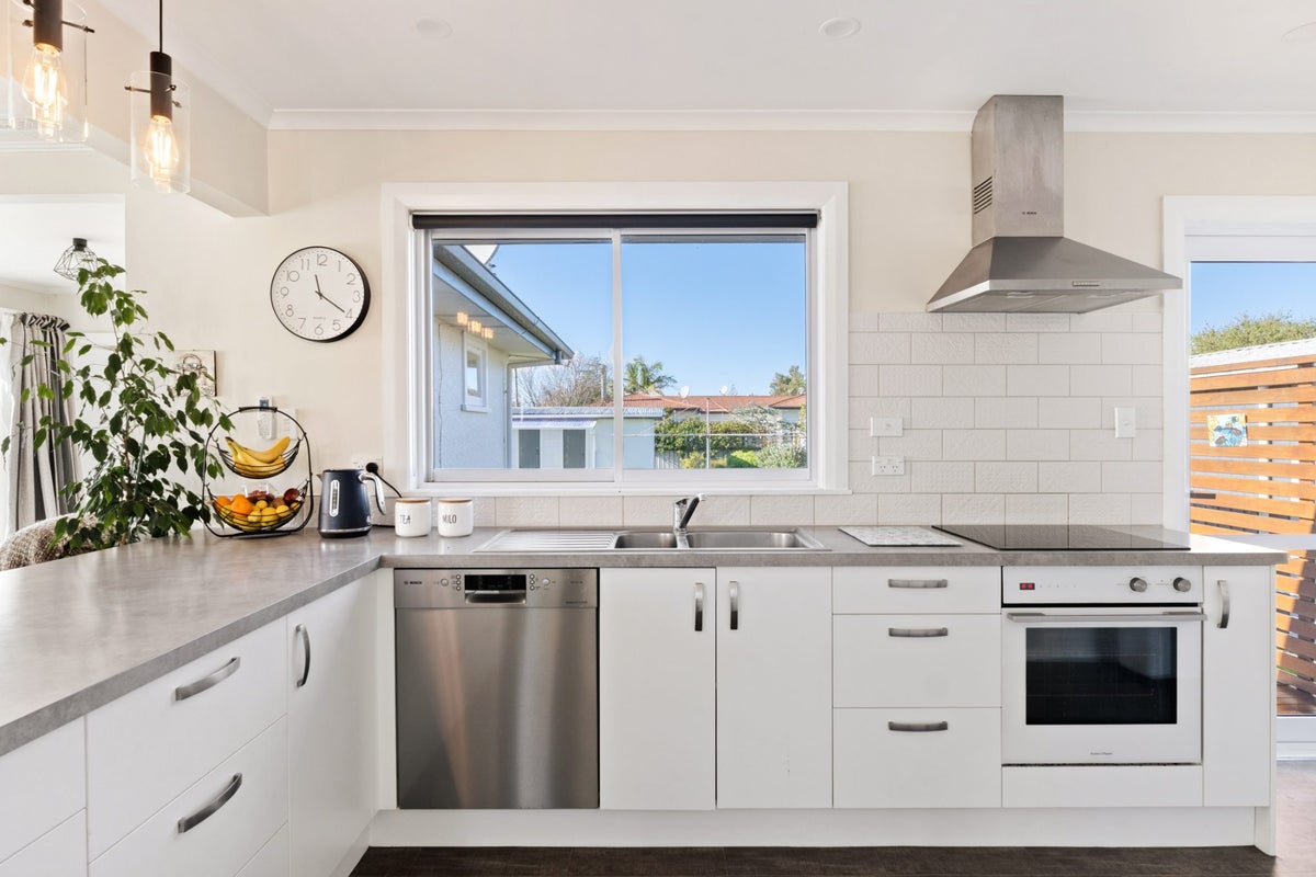 41 Muir Street, Te Hapara, Gisborne - Carousel 2