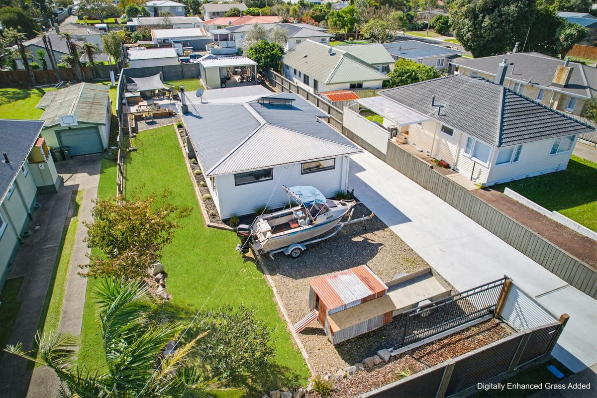 124 James Street, Whakatane, Whakatane - Carousel 1